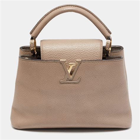 Louis Vuitton Chinchilla Capucines BB 